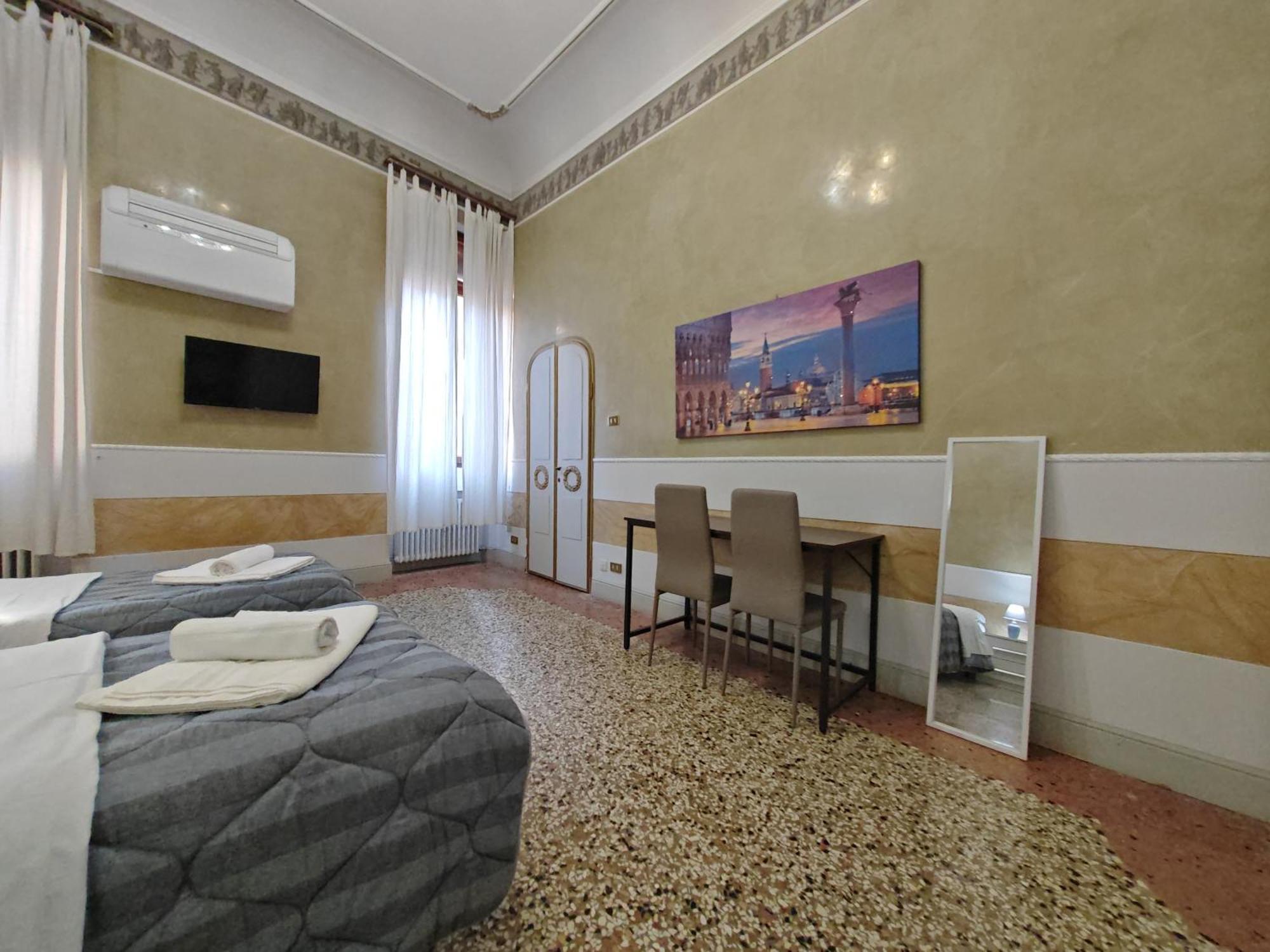 Venice Tourist House Exterior photo